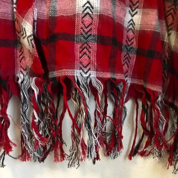 NWT Olive+Oak Women’s Boho Flannel & Plaid Fringe Button Down Cotton Top - Picture 11 of 15